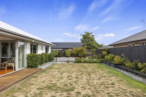 Photo of property in 22 Sequoia Way, Rangiora, 7400