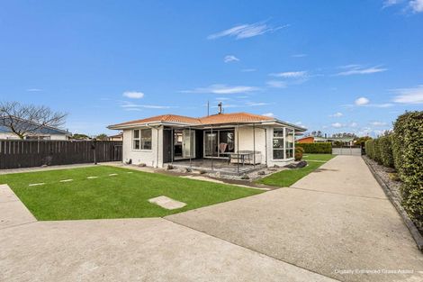 Photo of property in 81 Gray Crescent, Kaiapoi, 7630