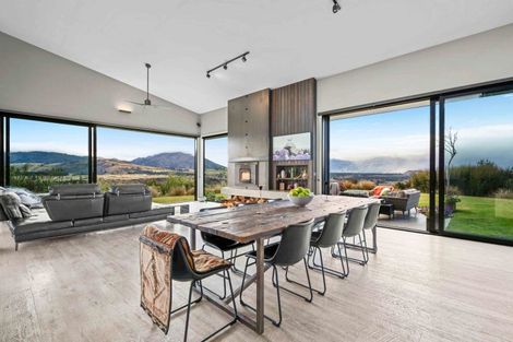 Photo of property in 48 Kanuka Rise, Albert Town, Wanaka, 9305