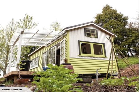 Photo of property in 197 Parker Road, Oratia, Auckland, 0604