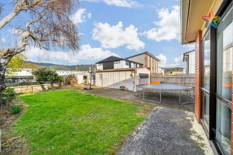 Photo of property in 326 Oxford Terrace, Avalon, Lower Hutt, 5011