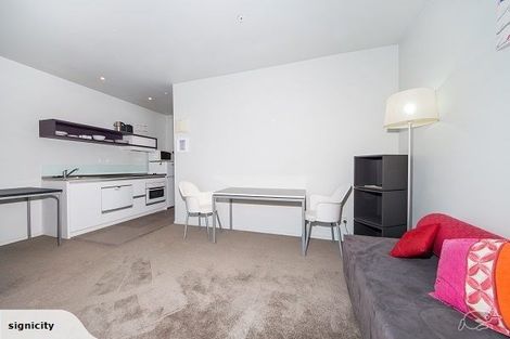 Photo of property in St Paul Apartments, 1b/4 Saint Paul Street, Auckland Central, Auckland, 1010