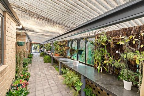 Photo of property in 263 Kanohi Road, Kaukapakapa, 0873