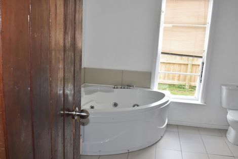 Photo of property in 35 Frederick Street, Carterton, 5713