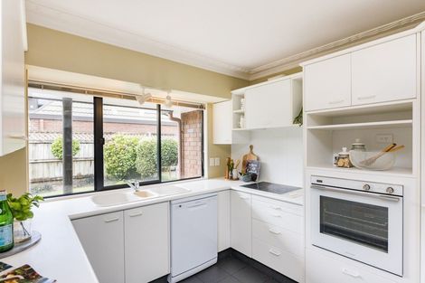 Photo of property in 15a Phoenix Avenue, Hokowhitu, Palmerston North, 4410