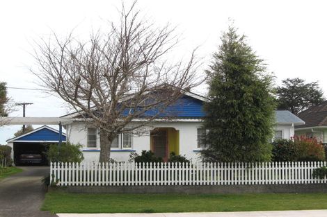 Photo of property in 120a Seaview Road, Westown, New Plymouth, 4310