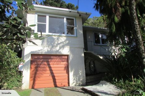 Photo of property in 22 Chester Road, Tawa, Wellington, 5028