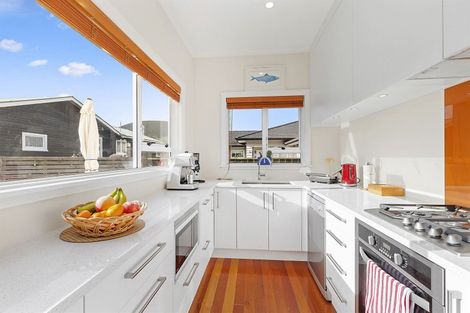 Photo of property in 18 Nathan Street, Tawa, Wellington, 5028