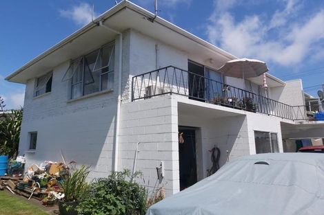 Photo of property in 1/183 Seaview Road, Westown, New Plymouth, 4310