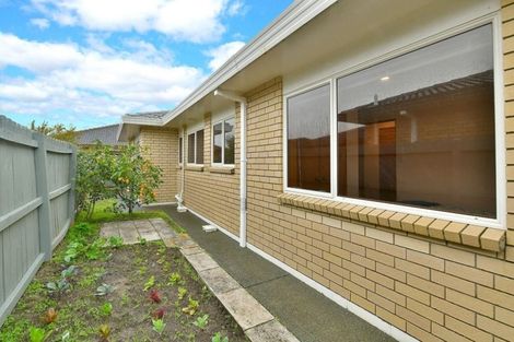 Photo of property in 10a Alice Avenue, Orewa, 0931