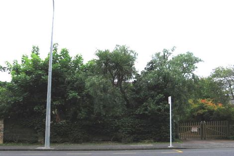 Photo of property in 18 Godley Road, Green Bay, Auckland, 0604