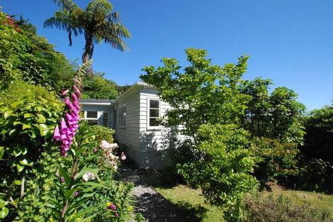 Photo of property in 107 Sunshine Avenue, Karori, Wellington, 6012