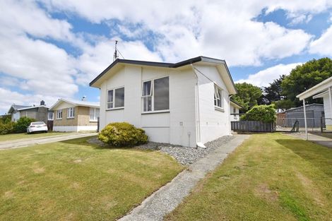 Photo of property in 58 Lauder Crescent, Heidelberg, Invercargill, 9812