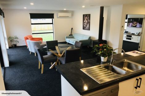 Photo of property in 19 Ruru Place, Oxford, 7430