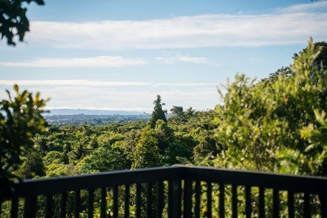 Photo of property in 180 Settlement Road, Papakura, 2110