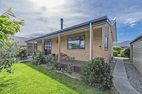 Photo of property in 13 Brooker Place, Kirwee, Darfield, 7571