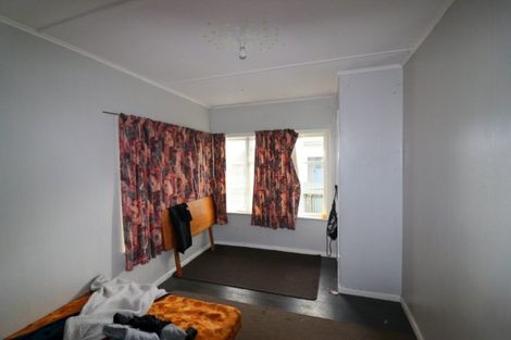 Photo of property in 10 Victor Street, Dannevirke, 4930