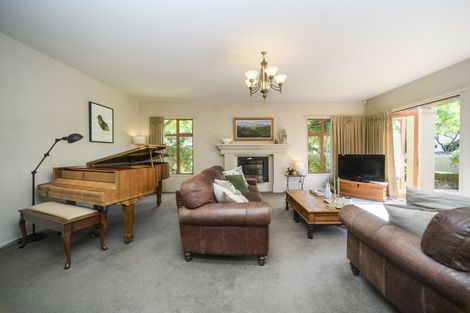 Photo of property in 17 Montgomery Terrace, Hokowhitu, Palmerston North, 4410