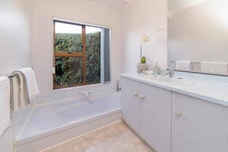 Photo of property in 48 Ashurst Avenue, Pukete, Hamilton, 3200