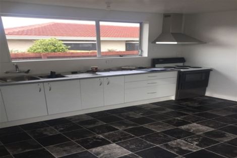 Photo of property in 2/202 Sawyers Arms Road, Bishopdale, Christchurch, 8053