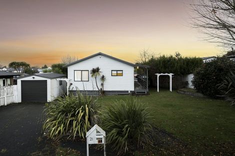 Photo of property in 21 Bartholomew Drive, Nawton, Hamilton, 3200