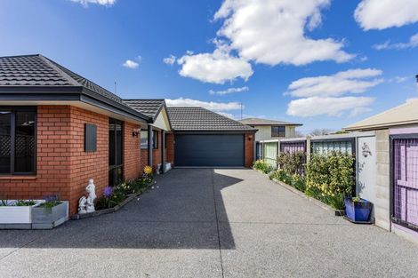 Photo of property in 19b Windsor Court, Rangiora, 7400