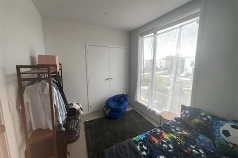 Photo of property in 9 Pipi Place, Levin, 5510