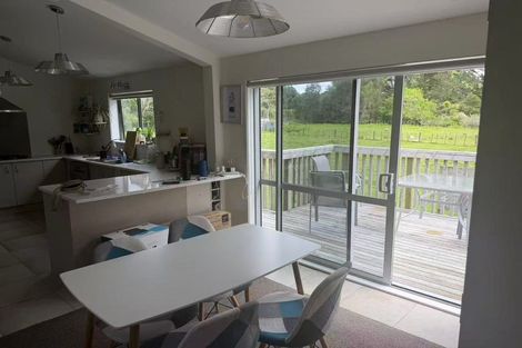 Photo of property in 28 Riverlea Road, Whenuapai, Auckland, 0618