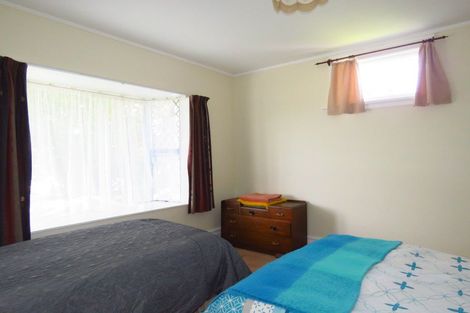 Photo of property in 46 Romilly Street, Westport, 7825