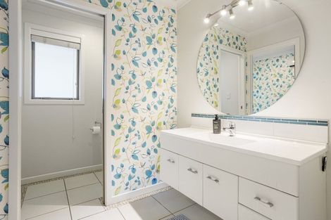 Photo of property in 14 Cabernet Close, Rototuna, Hamilton, 3210