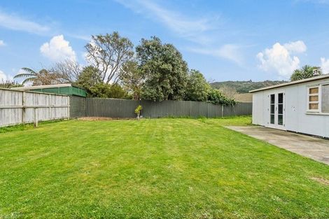 Photo of property in 3 Sellers Grove, Taita, Lower Hutt, 5011