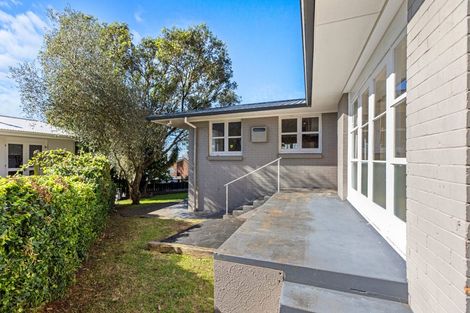 Photo of property in 15 Kiwi Crescent, Tauranga South, Tauranga, 3112