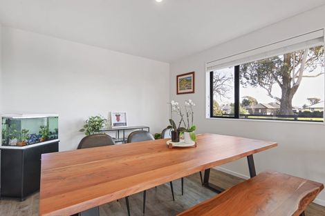 Photo of property in 22 Minerva Crescent, Woodend, 7610