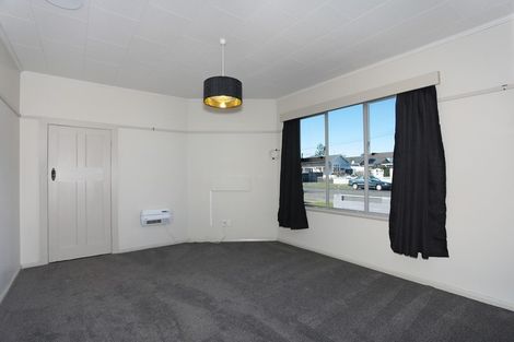 Photo of property in 16 Russell Street, Feilding, 4702