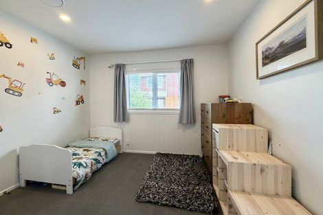 Photo of property in 3/85 Ocean View Road, Hillcrest, Auckland, 0627