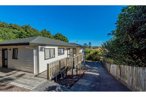 Photo of property in 1/96 Edmonton Road, Henderson, Auckland, 0612