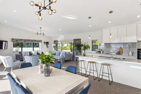 Photo of property in 12 Takahe Drive, Paraparaumu Beach, Paraparaumu, 5032