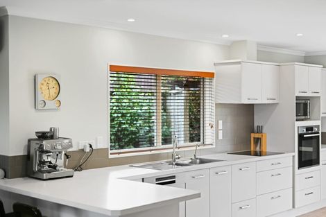 Photo of property in 56 Ayrshire Drive, Grandview Heights, Hamilton, 3200