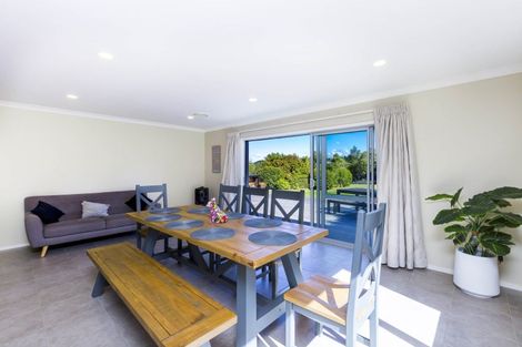 Photo of property in 118 Kirton Drive, Riverstone Terraces, Upper Hutt, 5018
