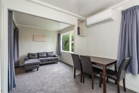 Photo of property in 58 Garden Road, Northland, Wellington, 6012