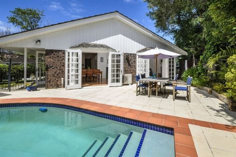 Photo of property in 7 Jessmae Place, Hillcrest, Auckland, 0627