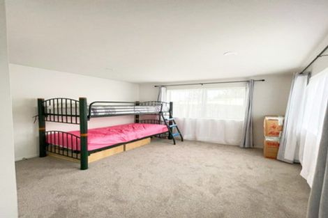 Photo of property in 52 Landon Avenue, Mangere East, Auckland, 2024