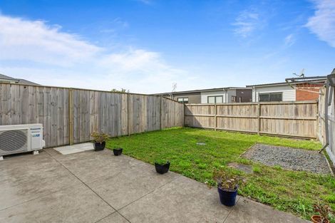 Photo of property in 54 Vincent Mcgrath Crescent, Swanson, Auckland, 0614