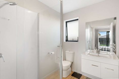 Photo of property in 160 Shillingford Boulevard, Rolleston, 7615