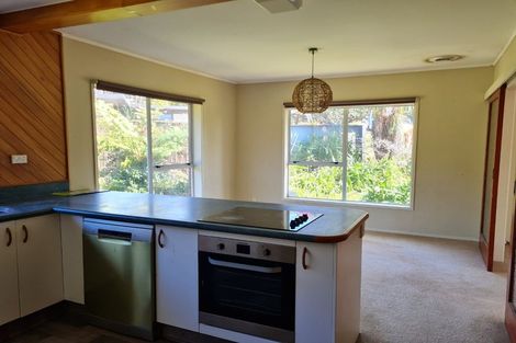 Photo of property in 1/38 Portobello Place, Torbay, Auckland, 0630