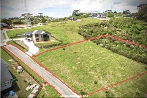 Photo of property in 4 Cassie Close, Totara Park, Auckland, 2019