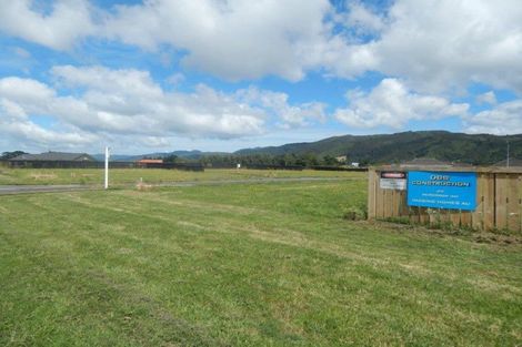 Photo of property in 1 Mckerrow Place, Featherston, 5710