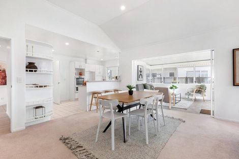 Photo of property in 8 Lakeside Villas, Whitby, Porirua, 5024