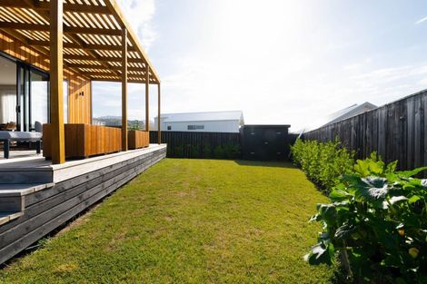 Photo of property in 79 Omahina Street, Raglan, 3225