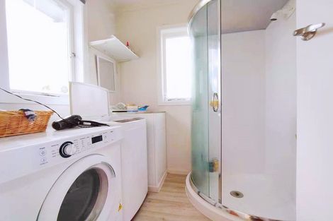 Photo of property in 416 West Coast Road, Glen Eden, Auckland, 0602